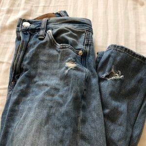 American Eagle Mom Jeans